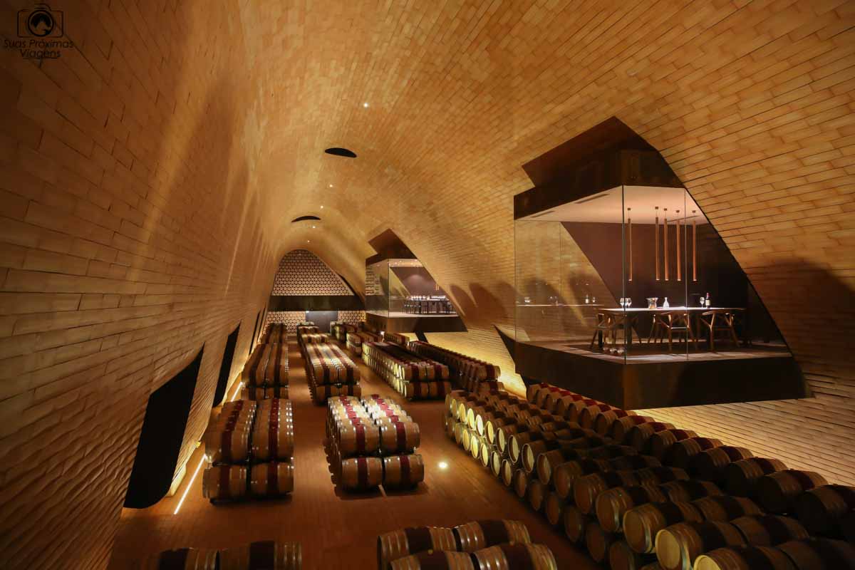 Vista da Sala de Degustação na Antinori - uma das Vinícolas da Toscana Italia Foto da Antinori - uma das Vinícolas da Toscana Italia