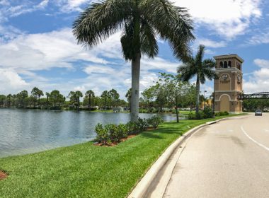 Entrada do Coconut Point Mall para compras na florida