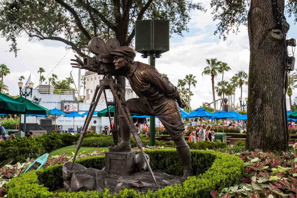 Estátua do Cinegrafista no Hollywood Studios nos Parques em Orlando