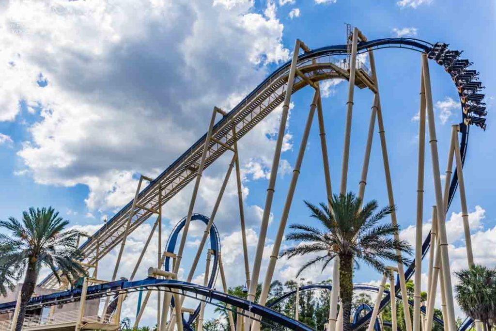 Montanha-Russa Montu nas melhores montanhas-russas da Flórida