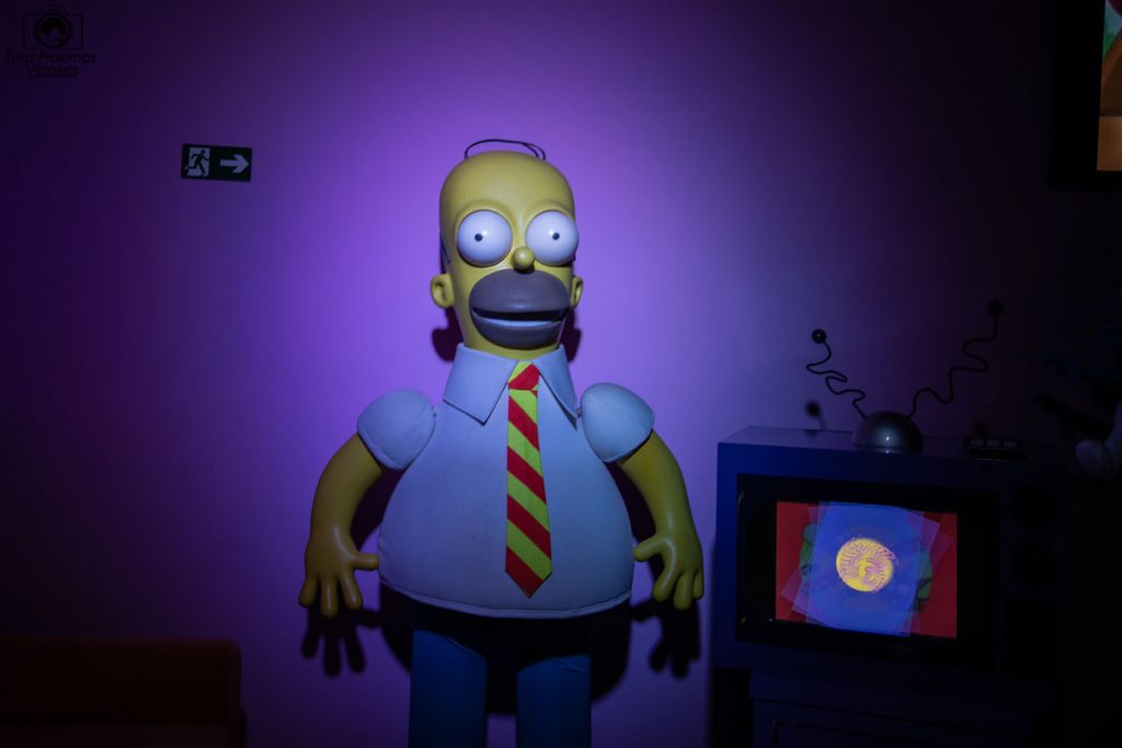 Vista da Estátua de Cera do Homer Simpson