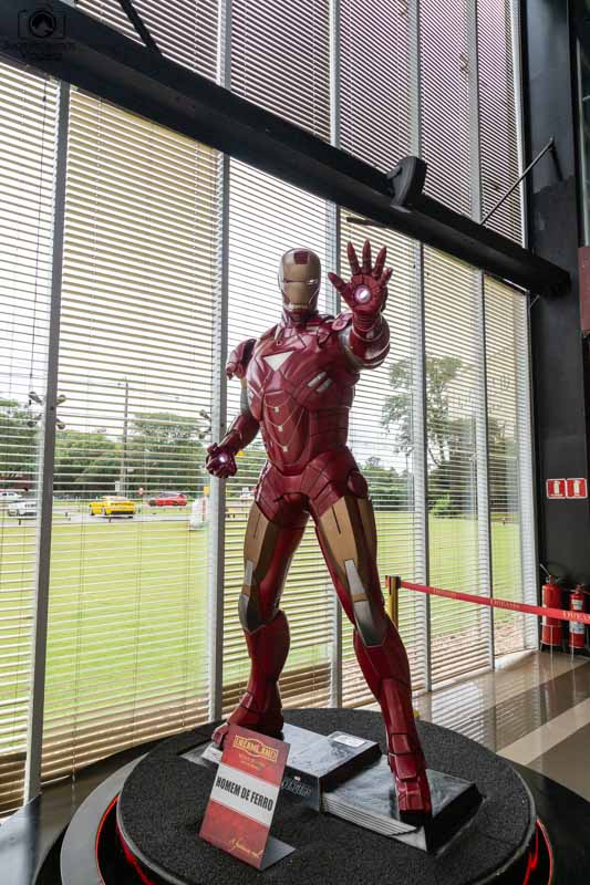 Vista da Estátua de Cera do Homem de Ferro