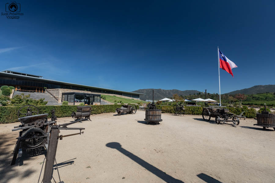 imagem da vinícola Montes no vale de colchagua