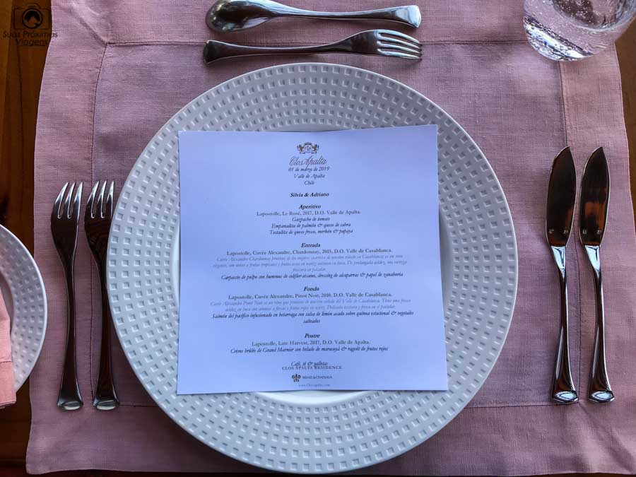 Imagem do cardápio personalizado no restaurante clos apalta nos melhores vinhos chilenos