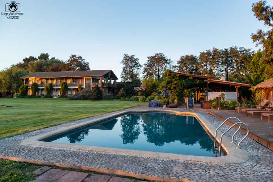 imagem da área piscina do hotel casa de campo no valle de colchagua