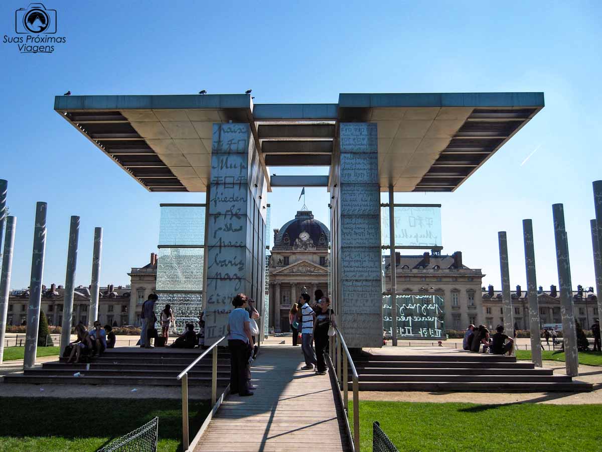 Muro da Paz em O Que Fazer em Paris