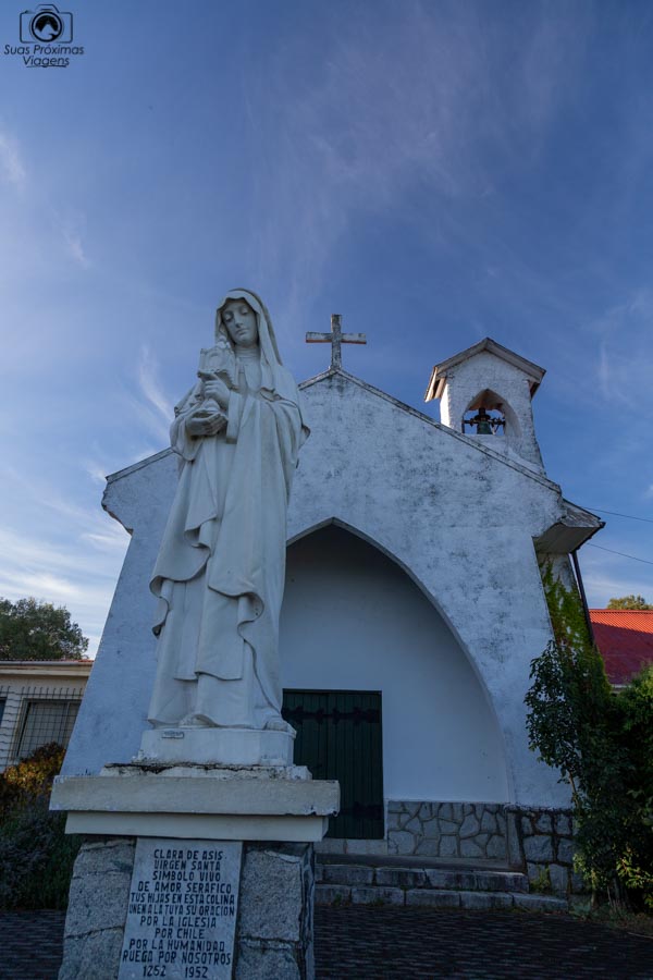 Imagem da entrada do monastério em Pucón Chile
