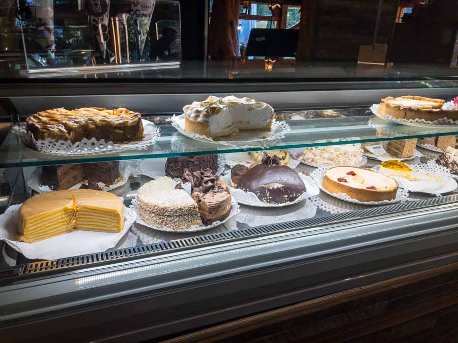 imagem das tortas do restaurante Cassis em Pucón