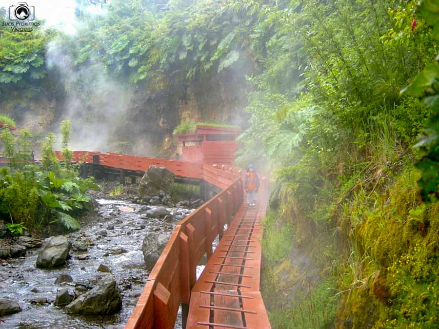 Imagem das passarelas das Termas