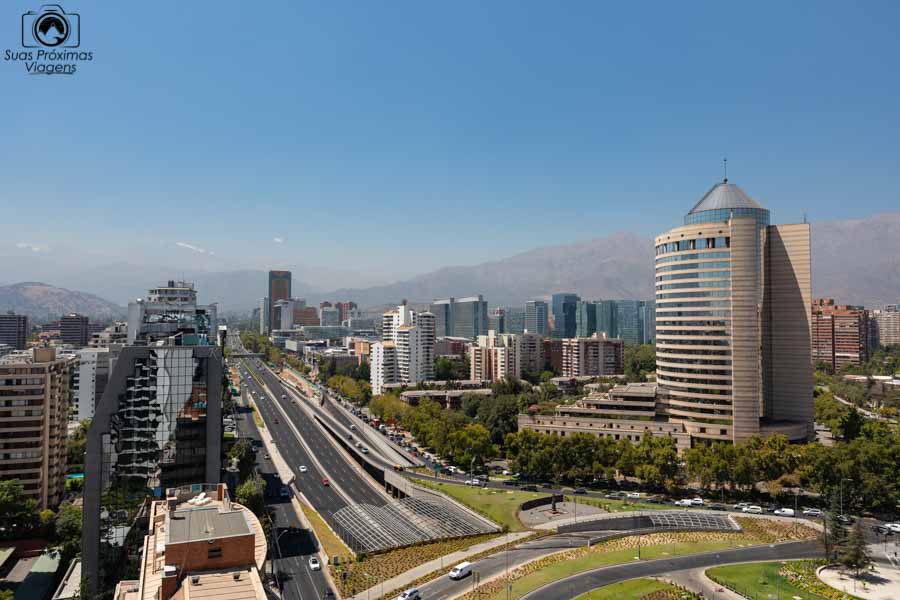 foto da vista através da suite no cumbres vitacura em santiago