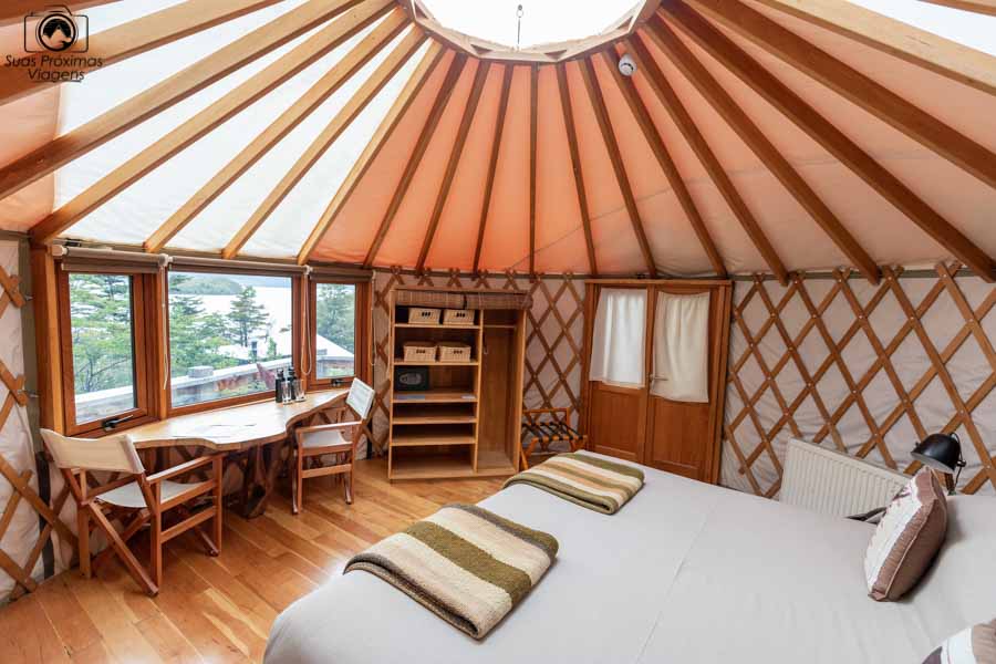 Glamping: imagem do interior do Yurt no Patagonia Camp