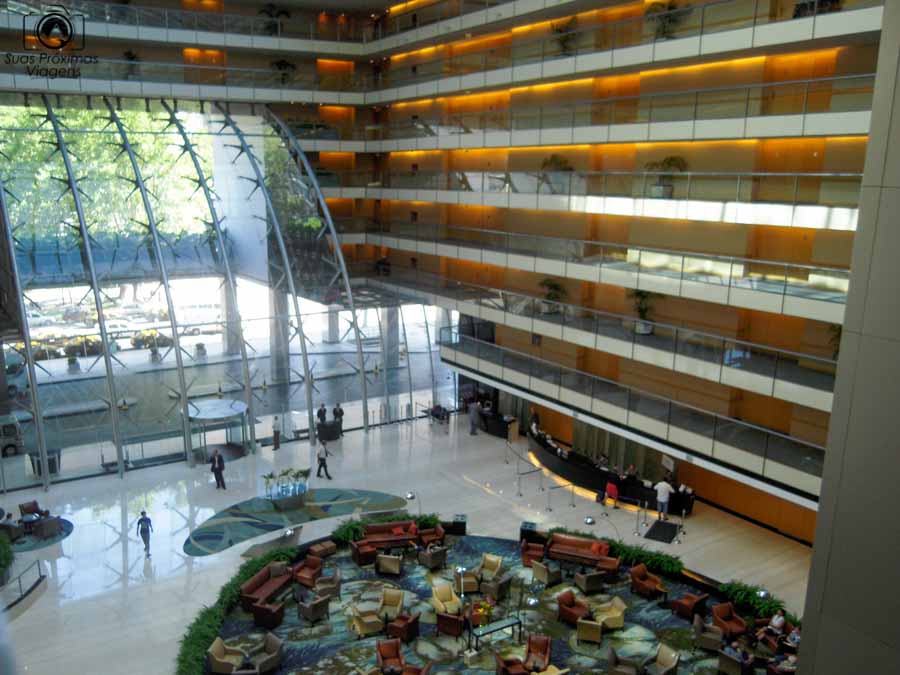 imagem do interior do Hiton Hotel em onde se hospedar em Buenos Aires