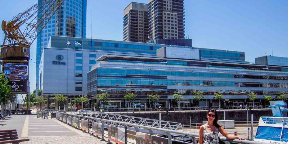 Imagem externa do Hilton Hotel em onde ficar em Buenos Aires